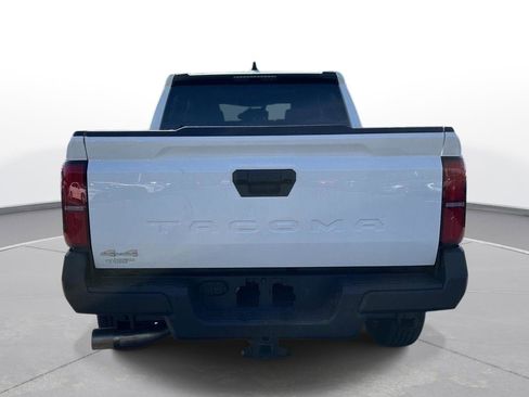 Used 2026 Toyota Tacoma SR image 7