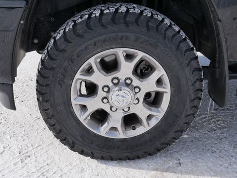 Used 2024 RAM 2500 Laramie image 15