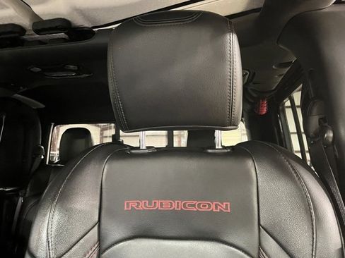 Used 2022 Jeep Gladiator Rubicon w/ LED Lighting Group image 12