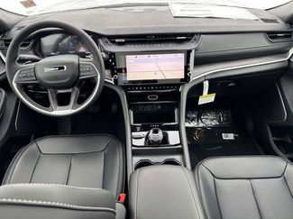 New 2026 Jeep Grand Cherokee Limited AWD/4WD video 2