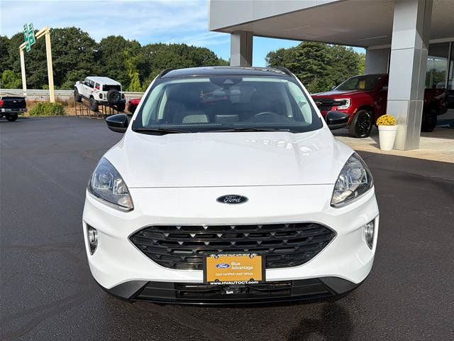 Certified 2022 Ford Escape SEL w/ SEL Stealth AWD Package image 2
