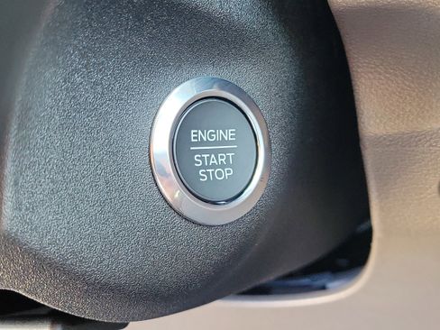 New 2026 Ford Transit 250 148 Medium Roof image 22