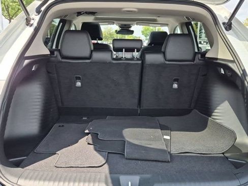 Used 2025 Honda HR-V EX-L image 17