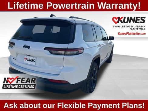 Used 2023 Jeep Grand Cherokee L Laredo AWD/4WD image 5
