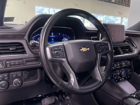 Used 2024 Chevrolet Suburban LT AWD/4WD image 14