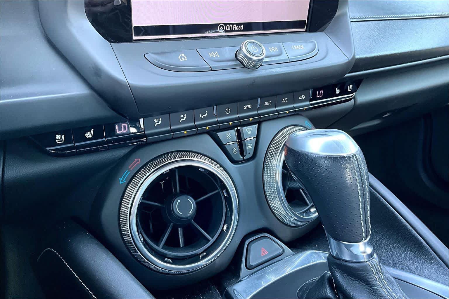 Used 2018 Chevrolet Camaro SS RWD image 35