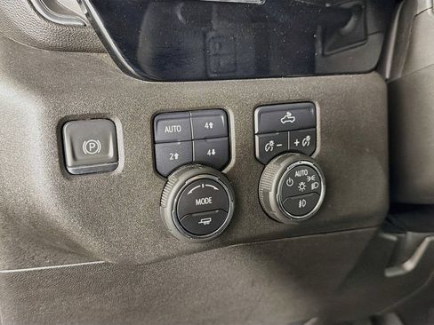 Used 2023 Chevrolet Silverado 1500 RST AWD/4WD image 11