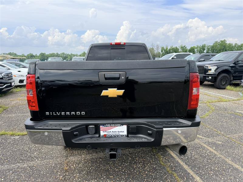 Used 2008 Chevrolet Silverado 3500 LTZ w/ Suspension Package, Off-Road AWD/4WD image 6