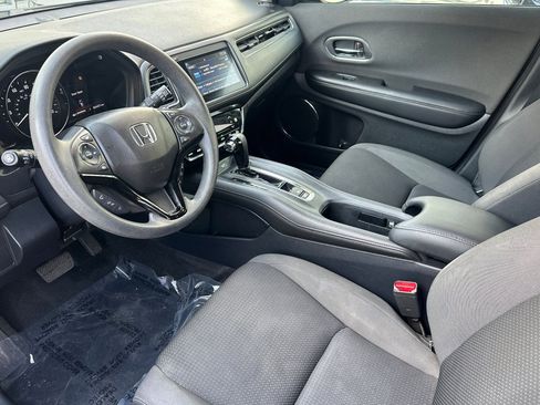 Used 2020 Honda HR-V EX image 11