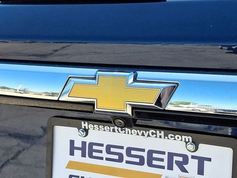 Used 2022 Chevrolet Traverse LS image 30