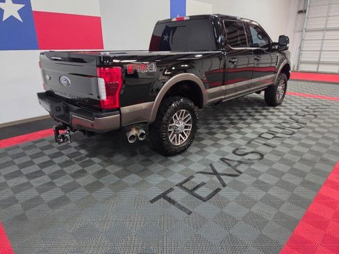 Used 2018 Ford F250 King Ranch w/ King Ranch Ultimate Package image 18