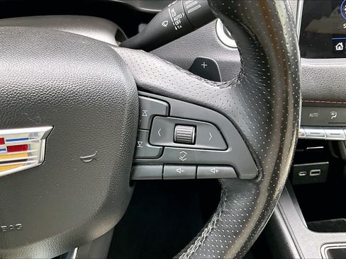 Used 2019 Cadillac XT4 Sport w/ Cold Weather Package AWD/4WD image 24