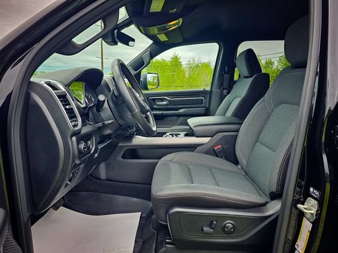 Used 2024 RAM 1500 Big Horn AWD/4WD image 13