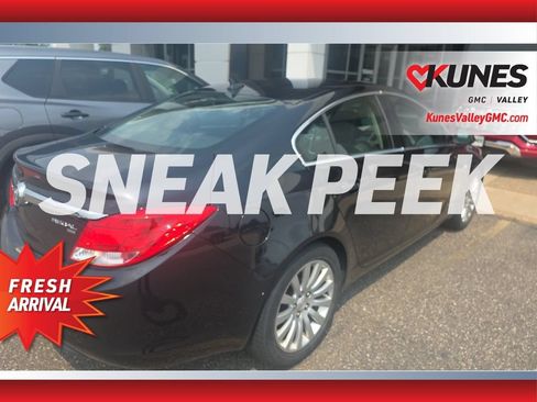 Used 2011 Buick Regal CXL w/ RL2 Preferred Equipment Group FWD image 7