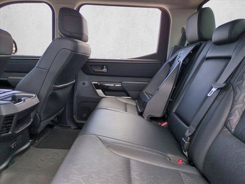 Used 2024 Toyota Tundra Limited AWD/4WD image 18