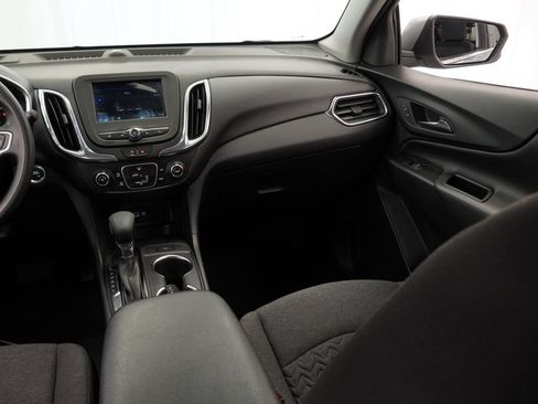 Certified 2024 Chevrolet Equinox LT FWD image 15