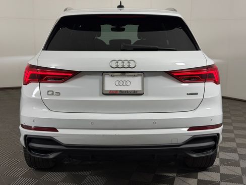 Used 2023 Audi Q3 2.0T Premium w/ Convenience Package AWD/4WD image 10