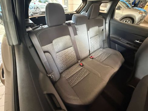 Used 2026 Nissan Kicks SV w/ Cold Weather Package FWD image 33