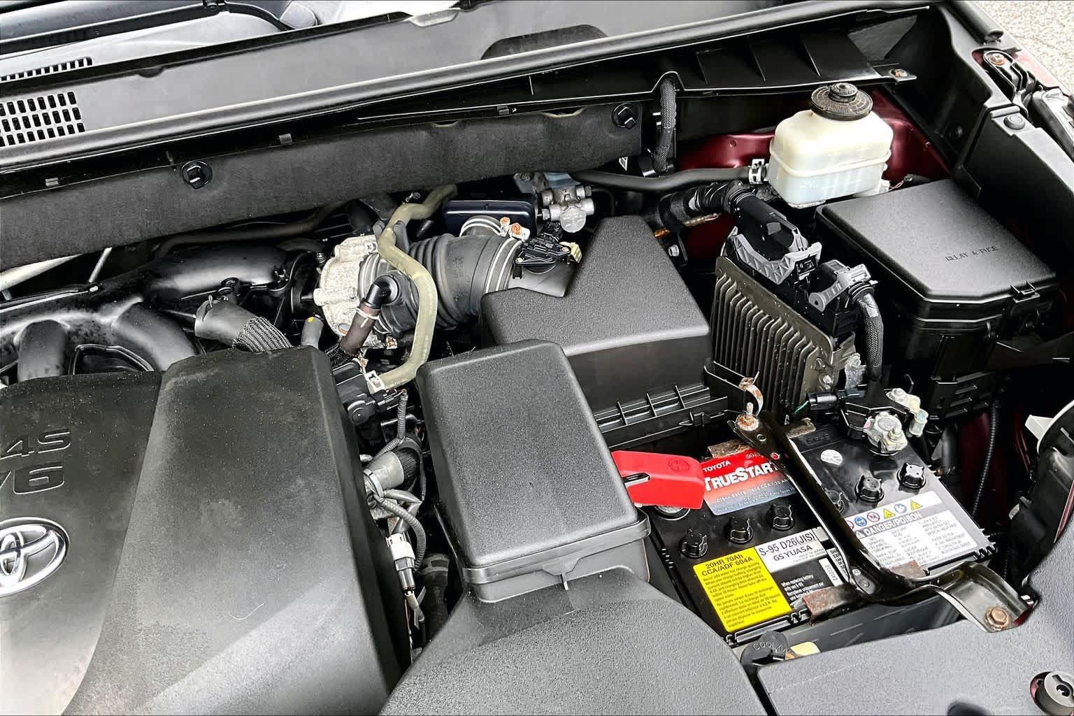 Used 2019 Toyota Highlander XLE AWD/4WD image 33
