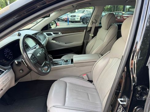 Used 2015 Hyundai Genesis 3.8 w/ Option Group 04 RWD image 21