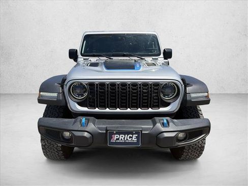 Used 2024 Jeep Wrangler Unlimited Rubicon 4xe AWD/4WD image 11