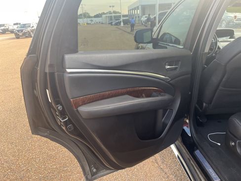 Used 2017 Acura MDX SH-AWD image 17