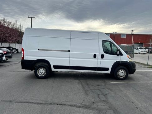 Used 2019 RAM ProMaster 2500 image 8