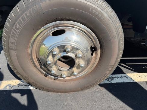 Used 2022 Ford F350 XL w/ Power Equipment Group AWD/4WD image 23