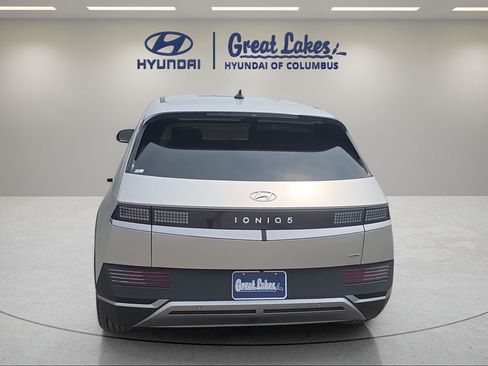 Used 2024 Hyundai Ioniq 5 SEL AWD/4WD image 4