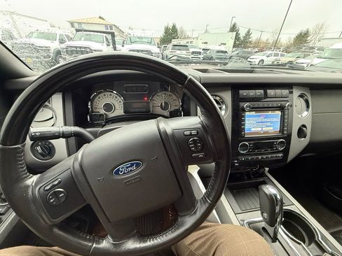 Used 2015 Ford F150 XLT image 21