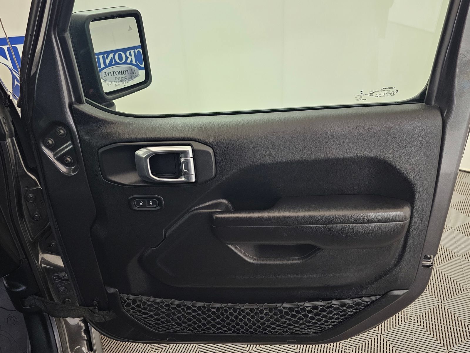 Used 2021 Jeep Gladiator Mojave w/ Safety Group AWD/4WD image 26