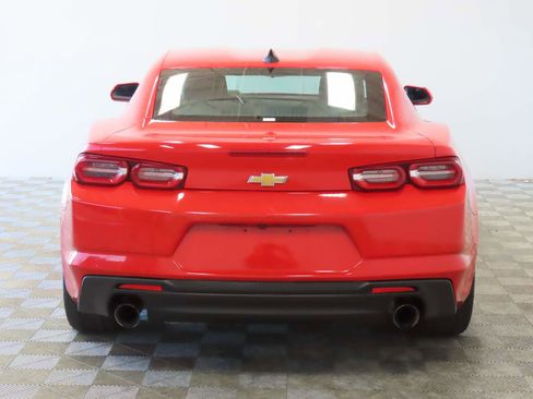 Used 2023 Chevrolet Camaro LT image 4