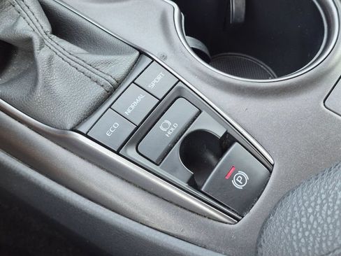 Used 2024 Toyota Camry XSE FWD image 26
