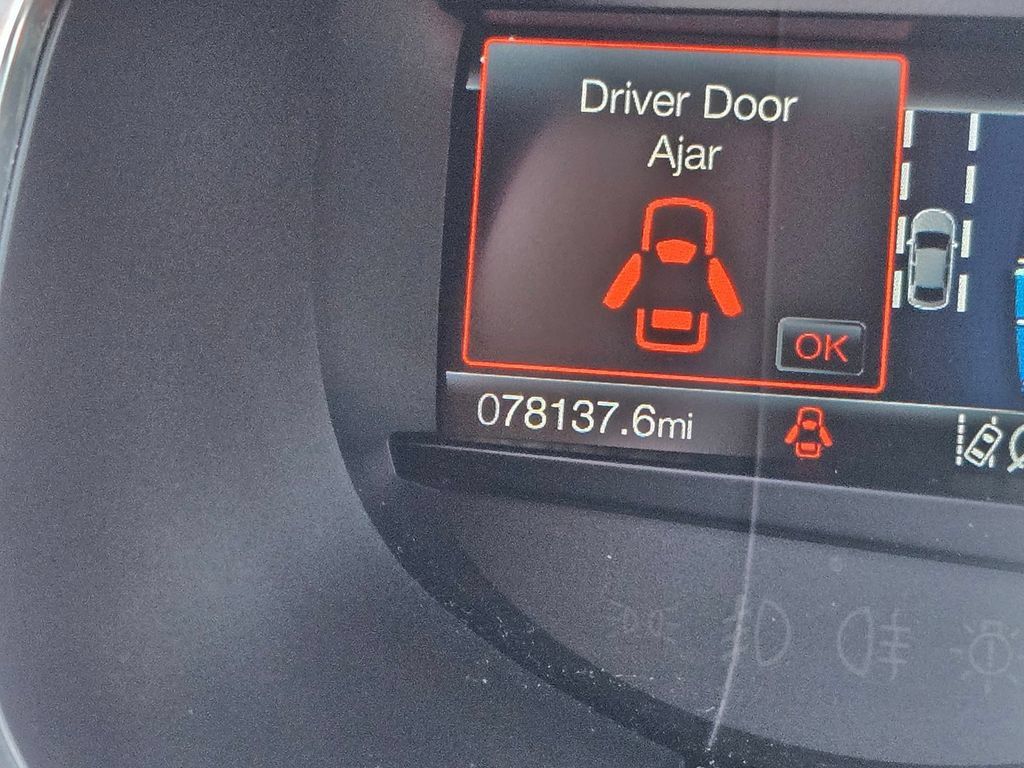 Used 2019 Ford Edge ST w/ Equipment Group 401A AWD/4WD image 23