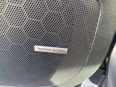 Used 2023 Subaru Ascent Touring image 22