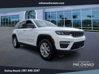 Certified 2023 Jeep Grand Cherokee Limited w/ Trailer Tow Prep Group (B) video 1