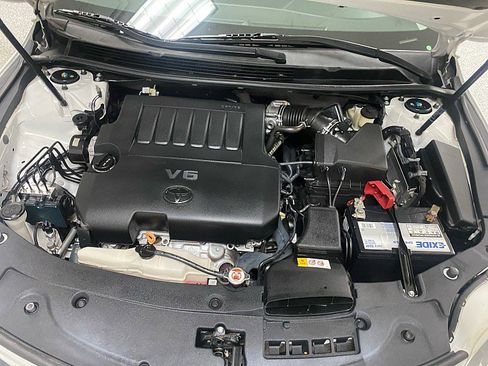 Used 2018 Toyota Avalon XLE Plus image 15