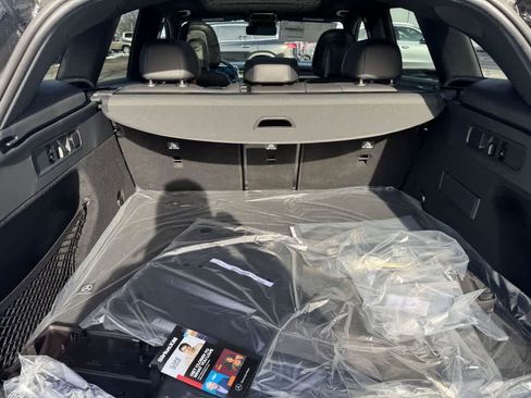 New 2026 Mercedes-Benz GLC 300 4MATIC image 17