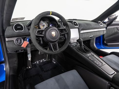 Certified 2025 Porsche 718 Boxster Spyder RS image 4