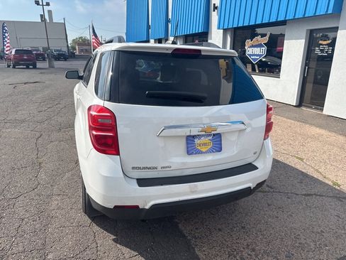 Used 2017 Chevrolet Equinox LT w/ Convenience Package image 12