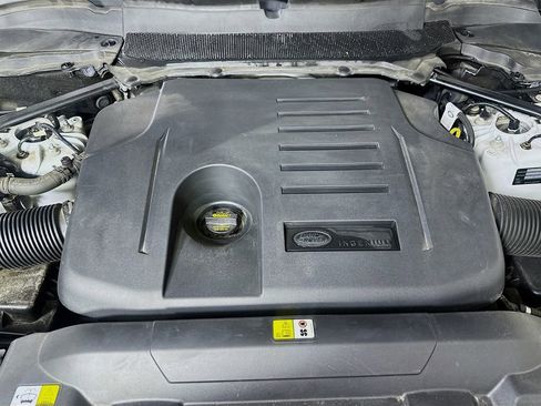 Used 2021 Land Rover Range Rover Westminster Edition image 9