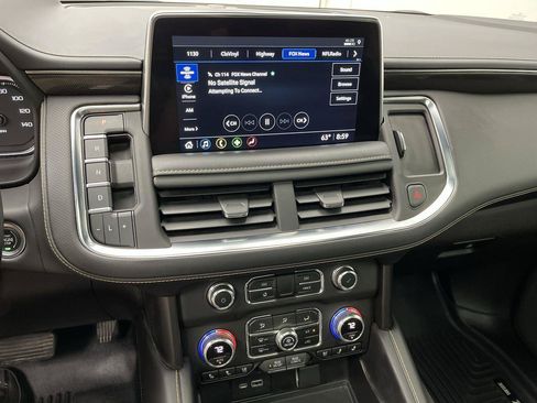 Certified 2021 GMC Yukon XL AT4 w/ Technology Package AWD/4WD image 19