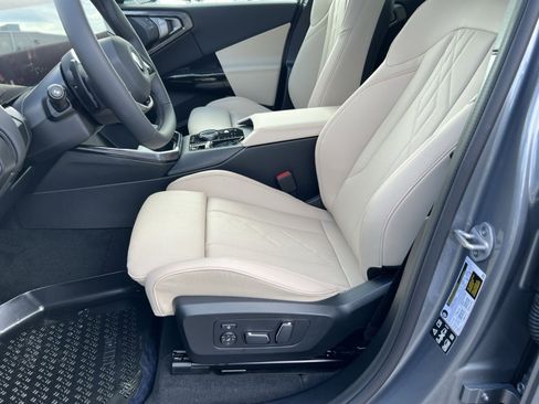 New 2026 BMW X3 xDrive30 w/ Premium Package image 10