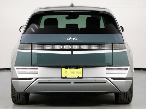 Used 2022 Hyundai Ioniq 5 Limited image 52