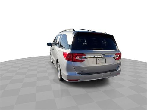 Used 2019 Honda Odyssey EX image 6