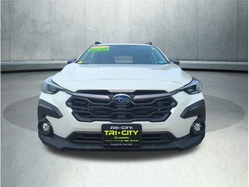 Used 2025 Subaru Crosstrek 2.5i Limited AWD/4WD image 10