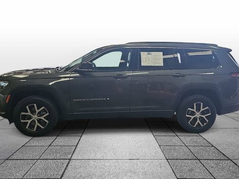 Used 2024 Jeep Grand Cherokee L Limited w/ Luxury Tech Group II AWD/4WD image 8