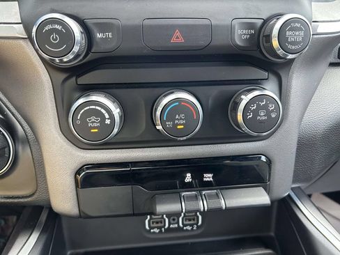 Used 2022 RAM 1500 Big Horn RWD image 15