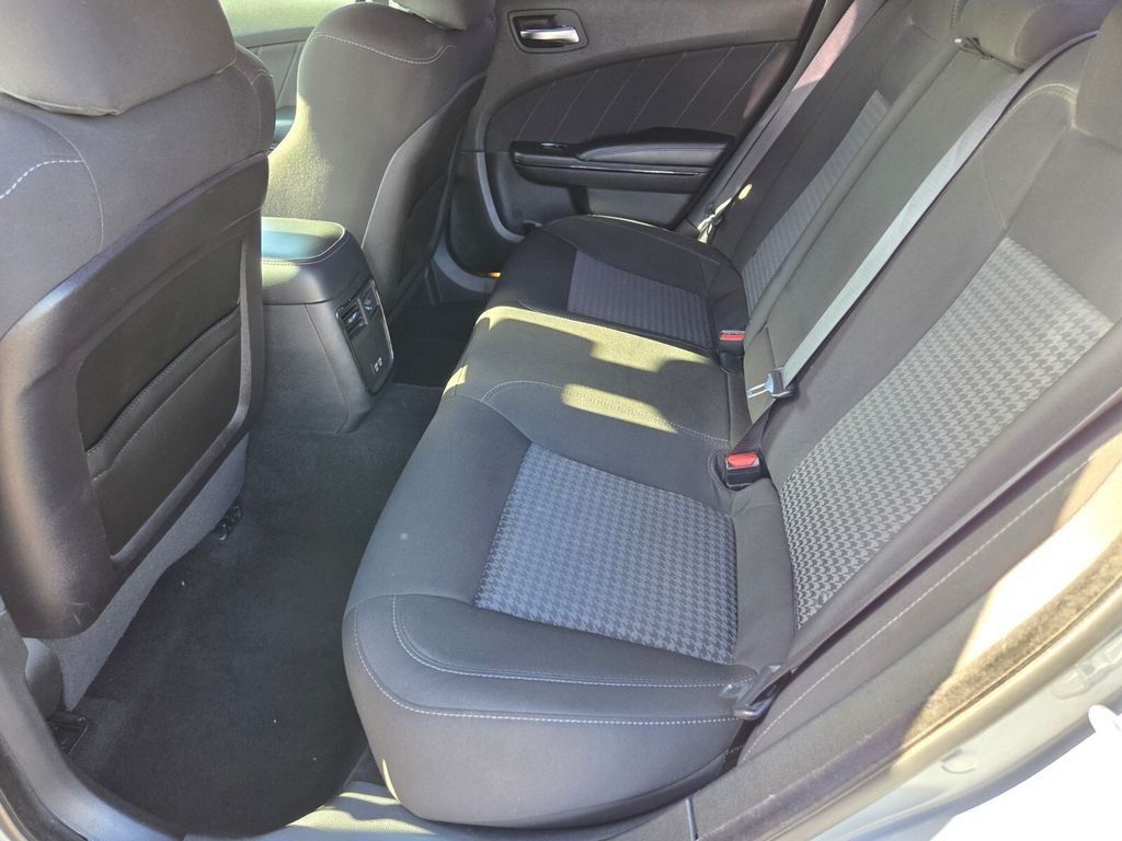 Used 2020 Dodge Charger GT w/ Blacktop Package RWD image 15