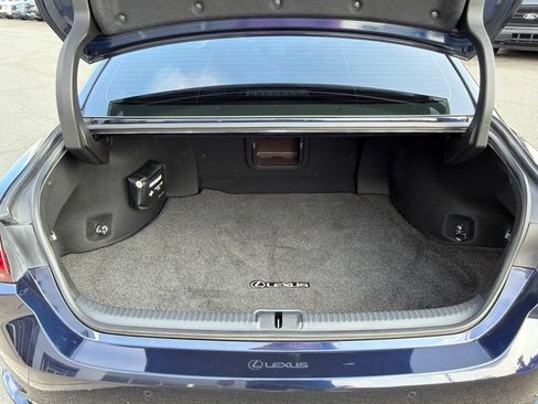 Used 2019 Lexus ES 350 w/ Premium Package FWD image 17